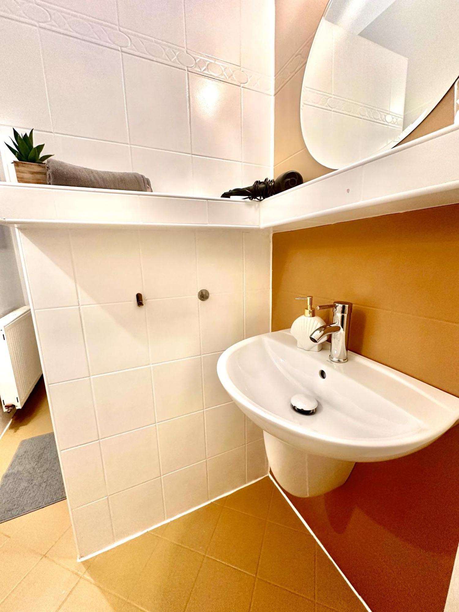 ברטיסלאבה Apartment Kate - Old Town מראה חיצוני תמונה